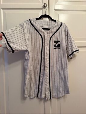 Vintage Men’s grey/white & Black Pinstripe cotton Baseball Shirt - size L